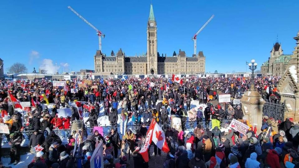 canada:-thousands-protest-against-mandatory-vaccine-in-ottawa