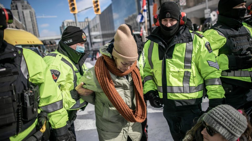 canadian-police-arrest-at-least-70-protesters-in-ottawa