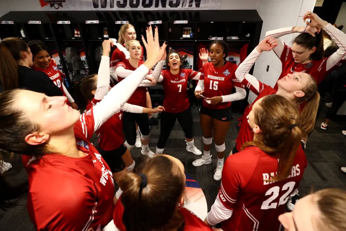 Wisconsin Volleyball Team Leaked Twitter Videos 