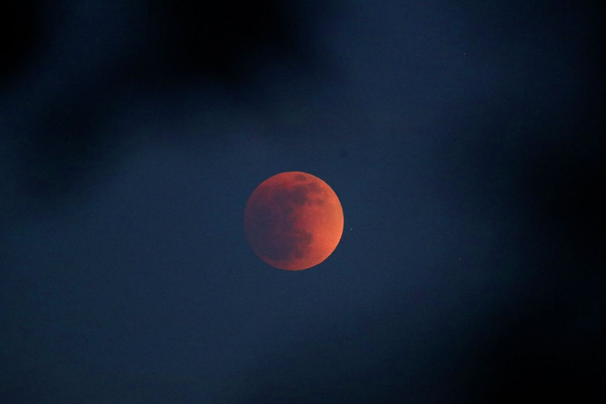 How to see the total lunar eclipse from the Bay Area 