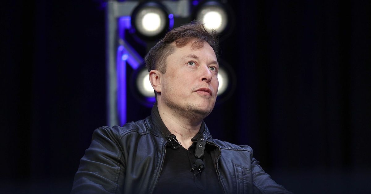 Elon Musk Twitter obsession on Tesla