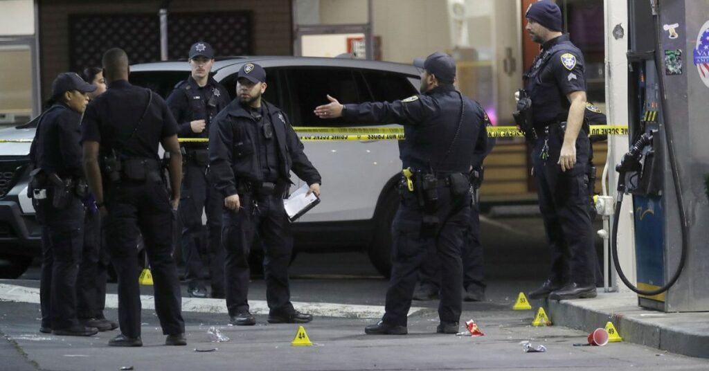 7 injured And 1 killed in Shooting in Oakland, California