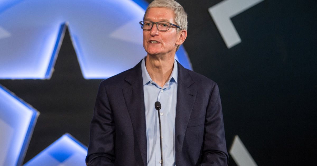 Apple CEO's Tim Cook takes A $35 million Pay Cut In 2023