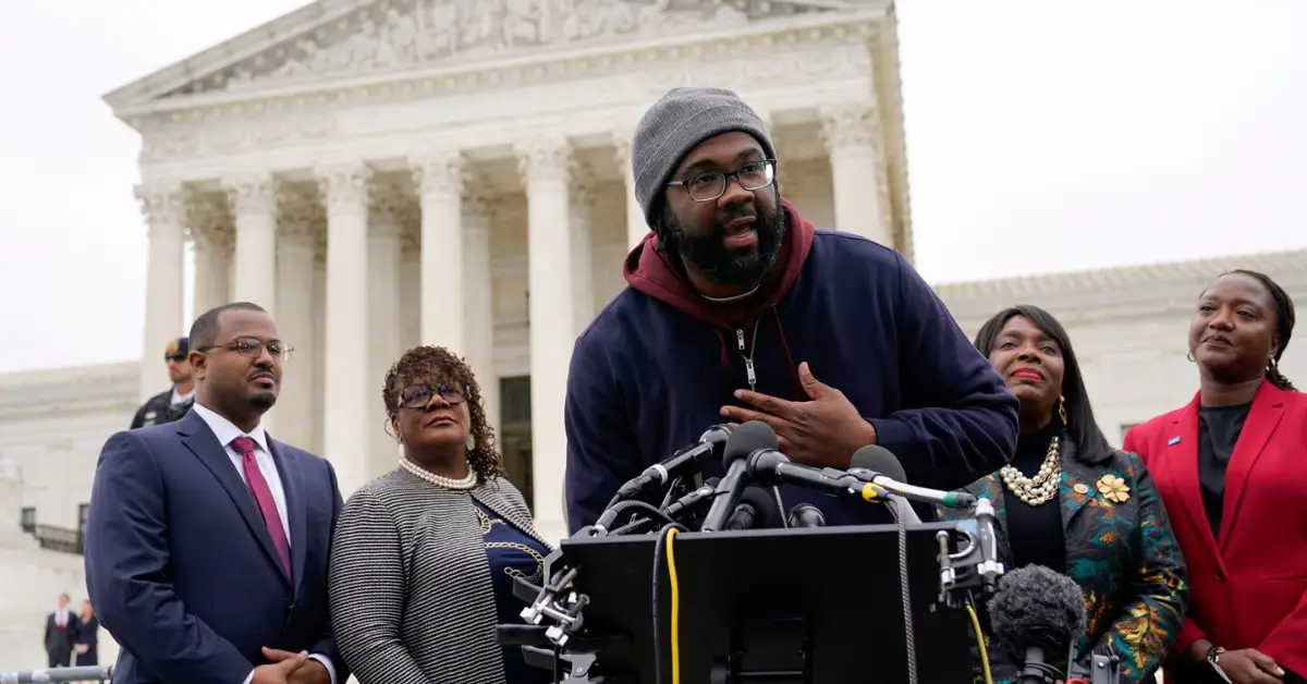 Surprise Supreme Court Ruling Favors Black Voters Potential Electoral Boost for Democrats