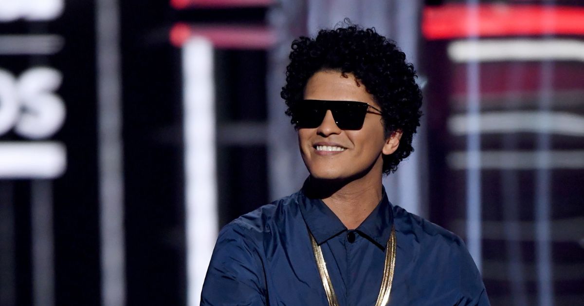 Who is Bruno Mars Dated